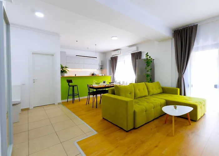 Obor Oasis --secured Parking Nearby --self Check-in-- 1min Metro Station Апартаменты