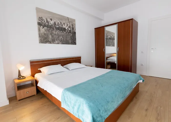 Апартаменты Obor Oasis --secured Parking Nearby --self Check-in-- 1min Metro Station Бухарест