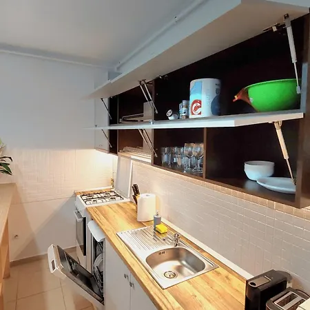 Lejlighed Obor Oasis --secured Parking Nearby --self Check-in-- 1min Metro Station *